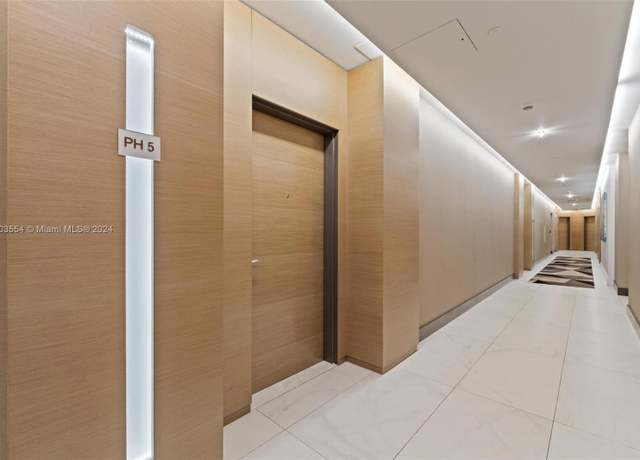 Property at 17301 Biscayne Blvd Ph -5, North Miami Beach, FL 33160, 3 beds, 3.5 baths