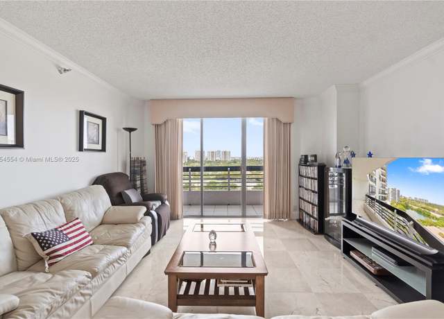 Property at 3530 Mystic Pointe Dr #1508, Aventura, FL 33180, 2 beds, 2 baths