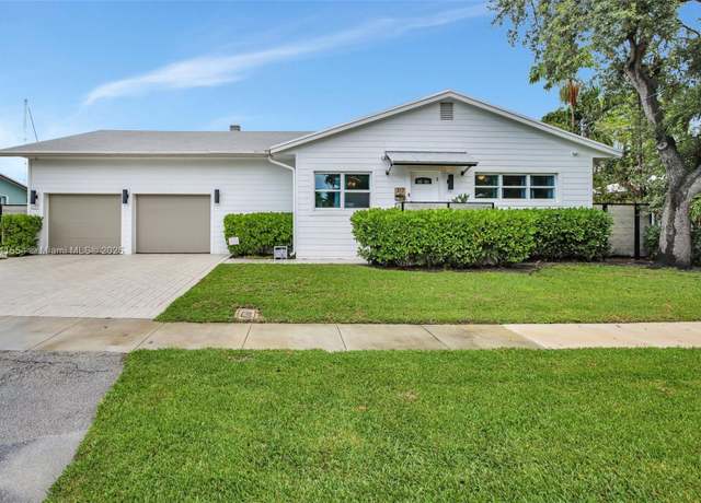 Property at 317 NE 5th Ct, Dania Beach, FL 33004, 3 beds, 3 baths