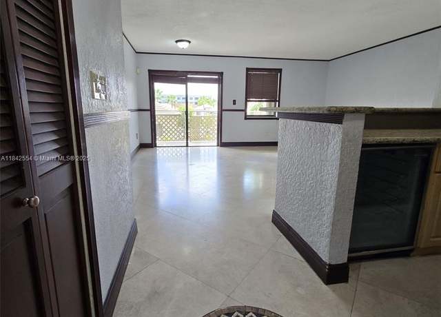 Property at 8425 NW 8th St #307, Miami, FL 33126, 3 beds, 2 baths
