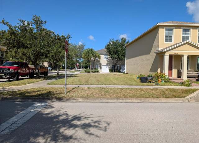 Property at 2301 SE Tavares Dr, Port St Lucie, FL 34952