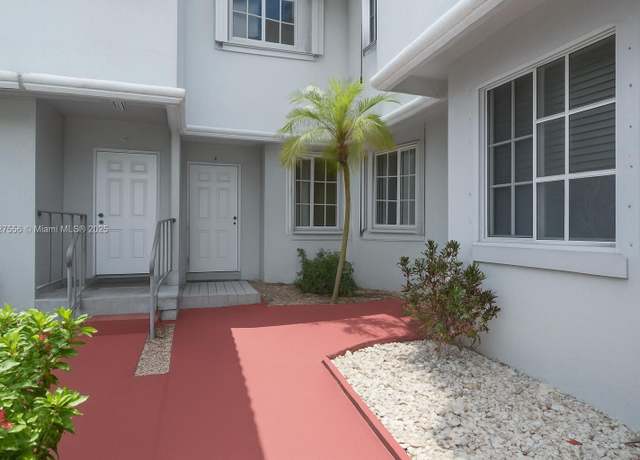 Property at 8260 NW 10th St #4, Miami, FL 33126, 3 beds, 2.5 baths