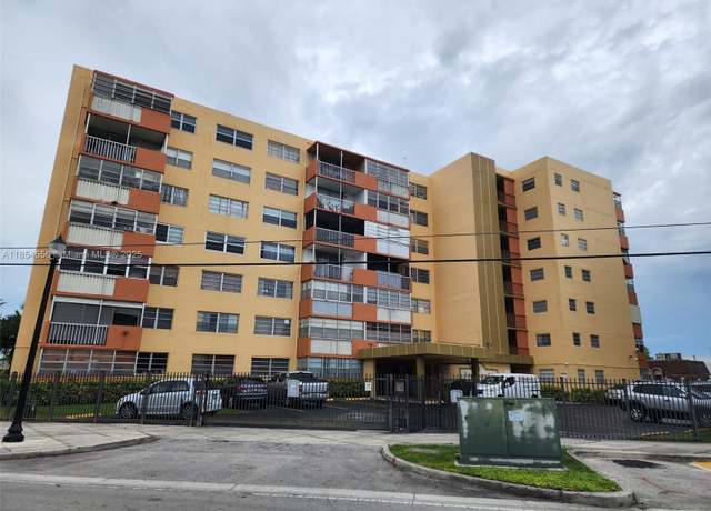 Property at 16400 NE 17th Ave #206, North Miami Beach, FL 33162, 2 beds, 2 baths