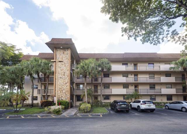 Property at 4965 E Sabal Palm Blvd #303, Tamarac, FL 33319, 2 beds, 2 baths