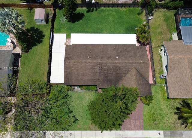 Property at 19612 SW 87th Pl, Cutler Bay, FL 33157, 3 beds, 2 baths