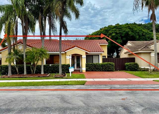 Property at 15357 SW 43rd Ter, Miami, FL 33185, 4 beds, 2 baths