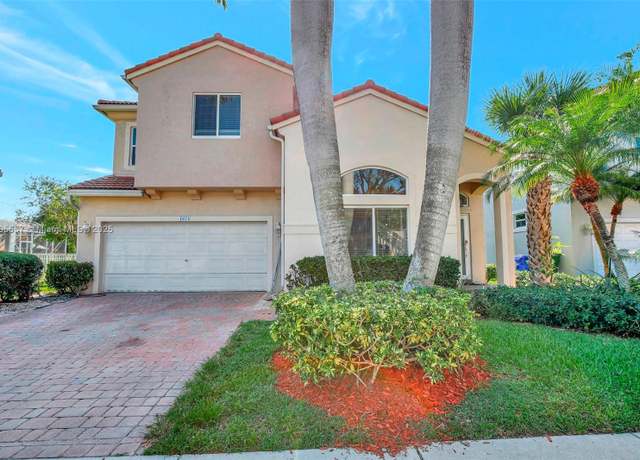 Property at 1874 NW 74th Way, Pembroke Pines, FL 33024, 4 beds, 2.5 baths