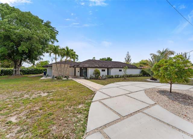 Property at 3705 NW 82nd Ave, Coral Springs, FL 33065, 4 beds, 3 baths