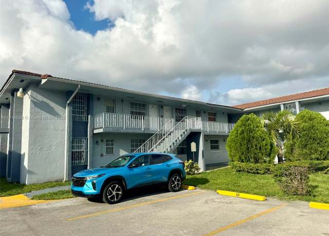 Property at 4050 NW 135th St Unit 15-11, Opa Locka, FL 33054, 3 beds, 1 bath