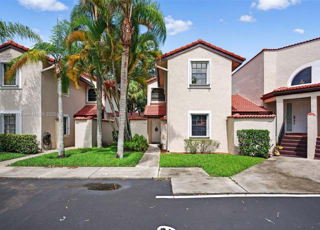Property at 9245 W Sunrise Blvd, Plantation, FL 33322, 3 beds, 3 baths