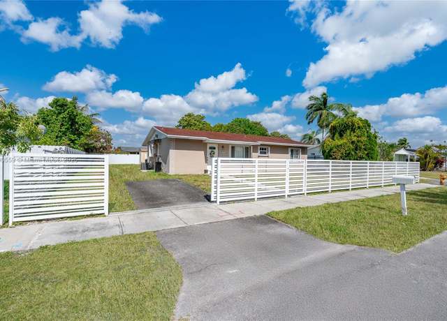 Property at 30324 SW 154th Ct, Homestead, FL 33033, 3 beds, 1 bath