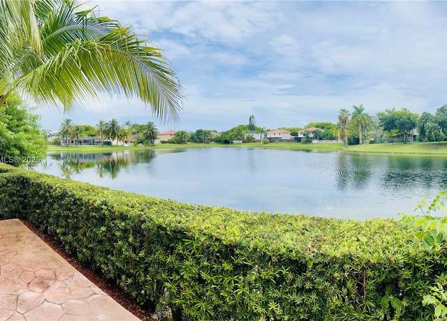Property at 9029 SW 214th St, Cutler Bay, FL 33189, 4 beds, 2 baths