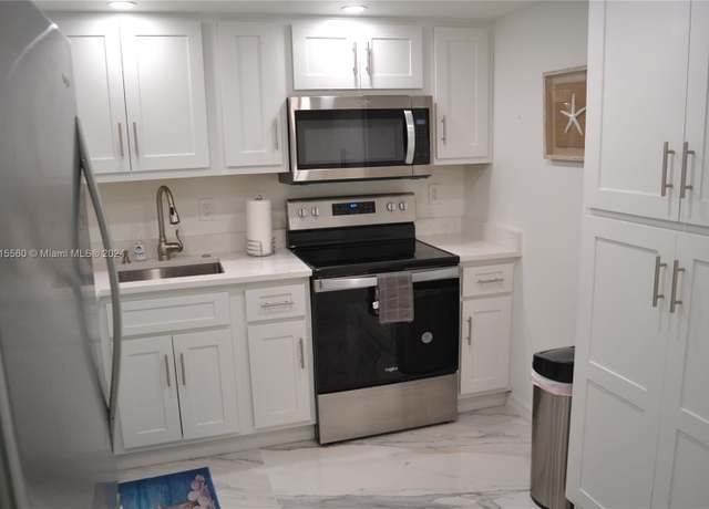 Property at 320 Seaview Ct Unit 2-1207, Marco Island, FL 34145, 2 beds, 2 baths