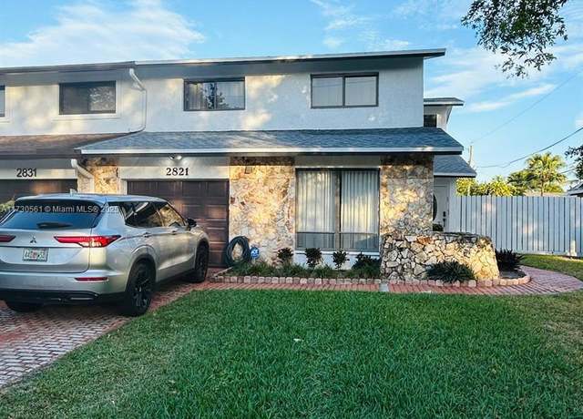 Property at 2821 N 38th Ave #2821, Hollywood, FL 33021, 3 beds, 2 baths