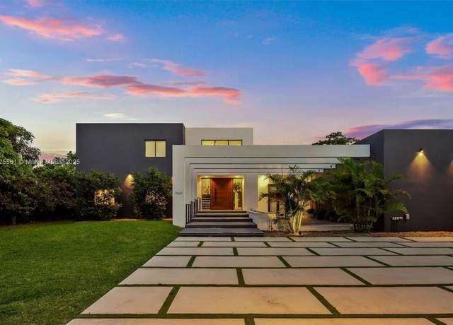 Property at 7660 SW 124th St, Pinecrest, FL 33156, 6 beds, 8 baths