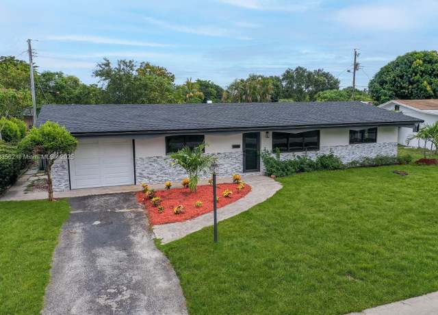 Property at 4879 NW 2nd Ct, Plantation, FL 33317, 4 beds, 3 baths