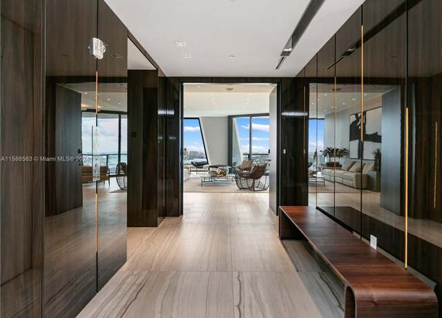 Property at 1000 Biscayne Blvd #3001, Miami, FL 33132, 4 beds, 5.5 baths