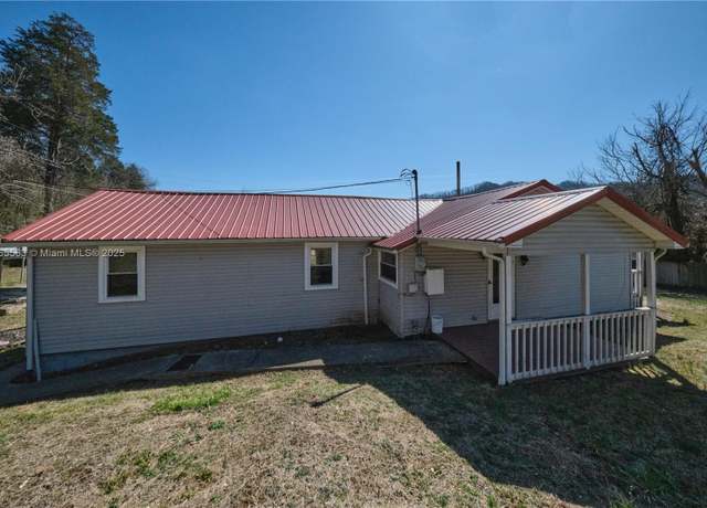 Property at 35 Regency Heights Rd, ,, WV 25508, 3 beds, 1 bath