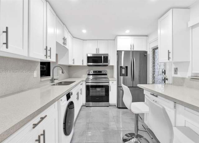 Property at 501 NE 14th Ave #601, Hallandale Beach, FL 33009, 2 beds, 2 baths