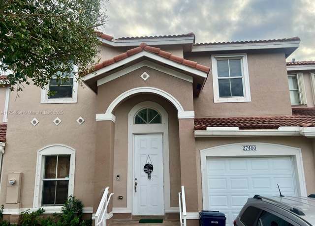 Property at 27480 SW 137 Ct #27480, Homestead, FL 33032, 4 beds, 2.5 baths