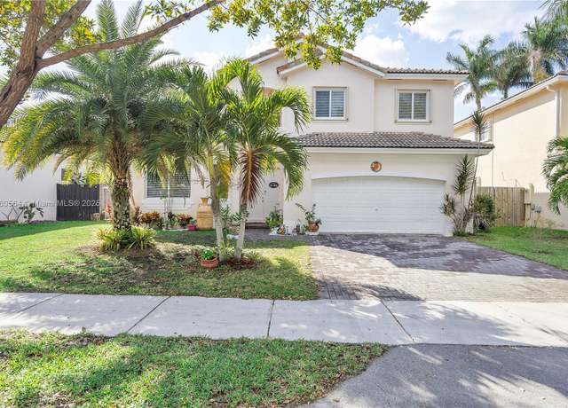 Property at 2150 SE 19th Ave, Homestead, FL 33035, 4 beds, 3.5 baths