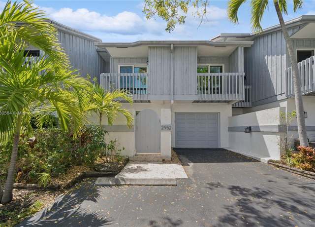 Property at 2952 Florida Blvd, Delray Beach, FL 33483, 3 beds, 2.5 baths