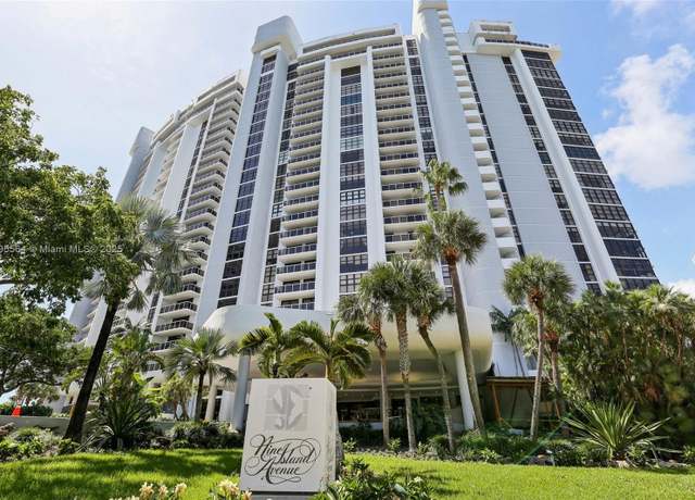 Property at 9 Island Ave #1209, Miami Beach, FL 33139, 3 beds, 2 baths