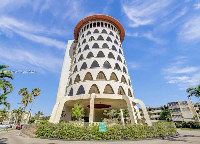 Property at 1770 NE 191st St Unit 700-1, Miami, FL 33179, 1 bed, 1.5 baths
