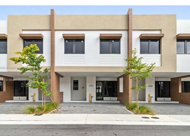 Property at 4130 N Oak Pl #4130, Dania Beach, FL 33314, 3 beds, 2.5 baths