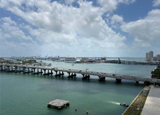 Property at 555 NE 15th St Unit 21I, Miami, FL 33132, 1 bed, 1.5 baths
