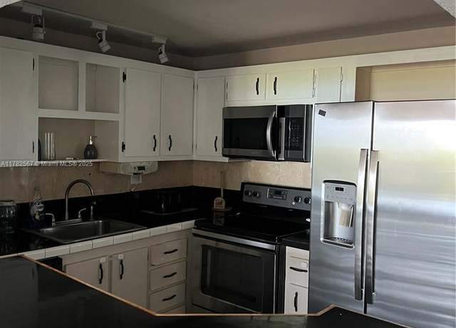 Property at 1465 NE 123rd St #515, North Miami, FL 33161, 1 bed, 1 bath