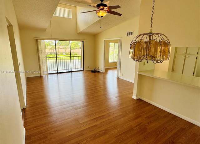 Property at 806 Sky Pine Way Unit H3, Green Acres, FL 33415, 2 beds, 2 baths