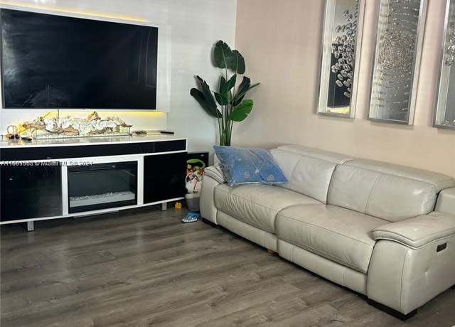 Property at 19162 NW 46th Ave, Miami Gardens, FL 33055, 3 beds, 2 baths