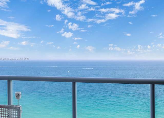 Property at 17121 Collins Ave #2606, Sunny Isles Beach, FL 33160, 1 bed, 1.5 baths
