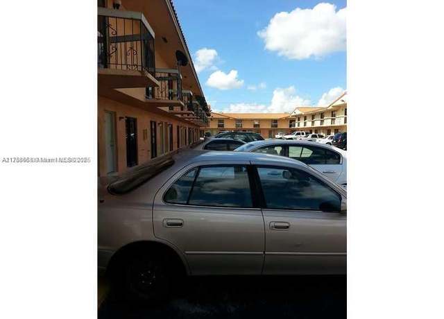 Property at 7987 NW 7th St Unit D10, Miami, FL 33126, 2 beds, 1.5 baths