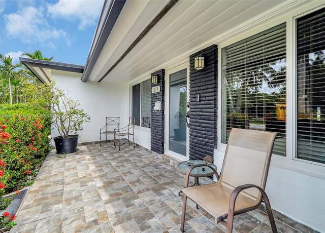 Property at 1319 Buchanan St, Hollywood, FL 33019, 3 beds, 2 baths