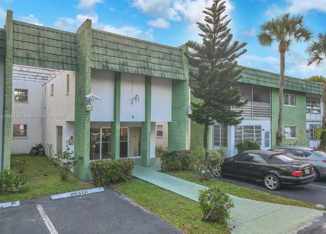 Property at 4821 NW 22nd Ct #110, Lauderhill, FL 33313, 1 bed, 1.5 baths