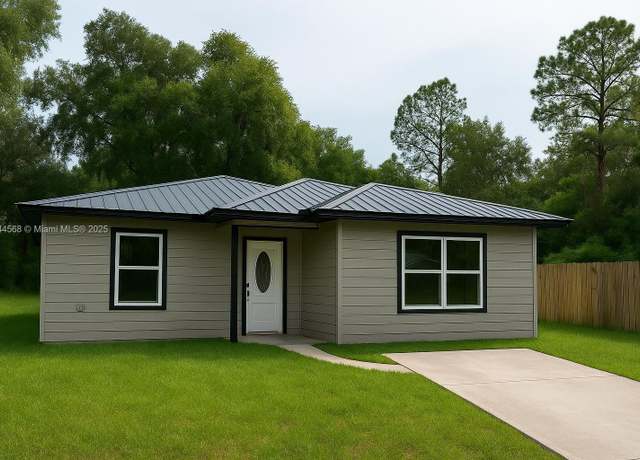 Property at 1523 NE 1st Ave, Gainesville, FL 32641, 4 beds, 2 baths