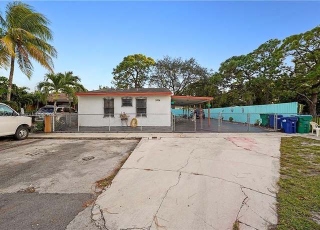 Property at 3834 NW 213th St, Miami Gardens, FL 33055, 4 beds, 2 baths