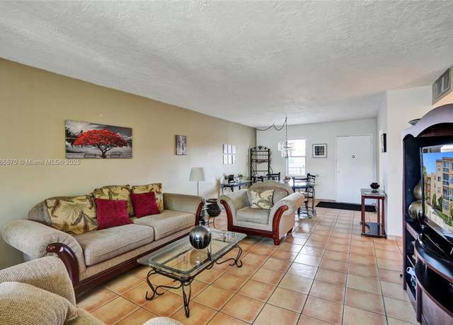 Property at 2811 Somerset Dr #405, Lauderdale Lakes, FL 33311, 1 bed, 1 bath