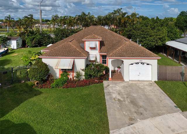 Property at 18033 SW 137th Ct, Miami, FL 33177, 4 beds, 2 baths
