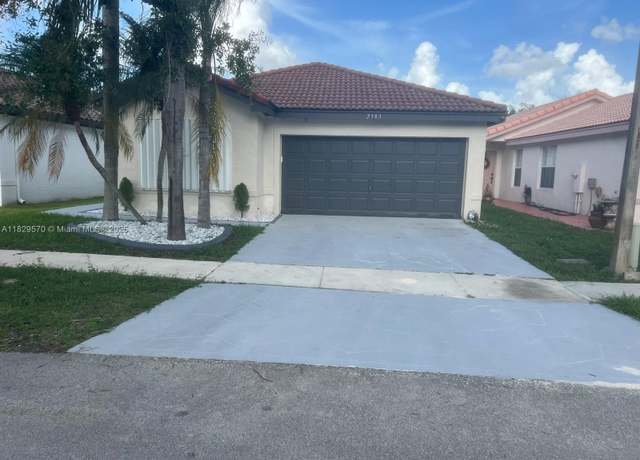 Property at 2383 SW 177th Ter, Miramar, FL 33029, 4 beds, 2 baths