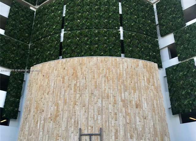 Property at 16385 Biscayne Blvd #2702, North Miami Beach, FL 33160, 1 bed, 2 baths