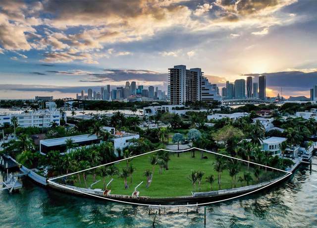 Property at 1141 N Venetian Dr, Miami, FL 33139