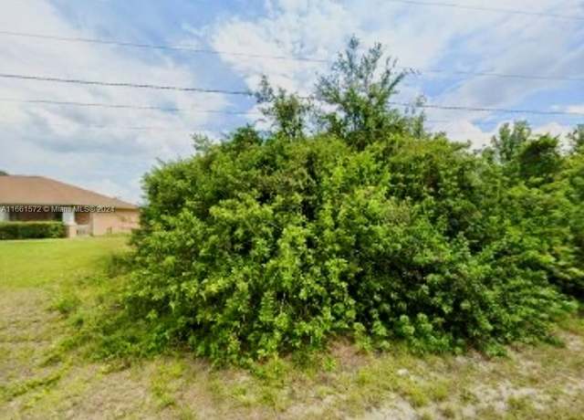 Property at 2717 6th St SW, Lehigh Acres, FL 33976