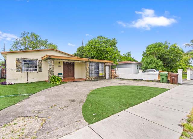 Property at 788 W 32nd St, Hialeah, FL 33012, 3 beds, 2 baths