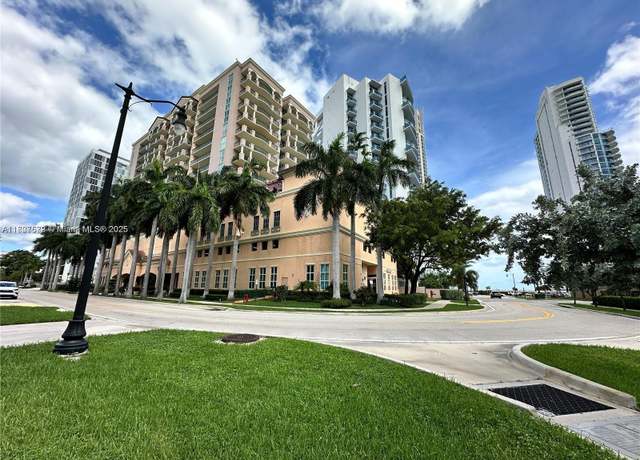 Property at 17555 Atlantic Blvd #702, Sunny Isles Beach, FL 33160, 3 beds, 2 baths