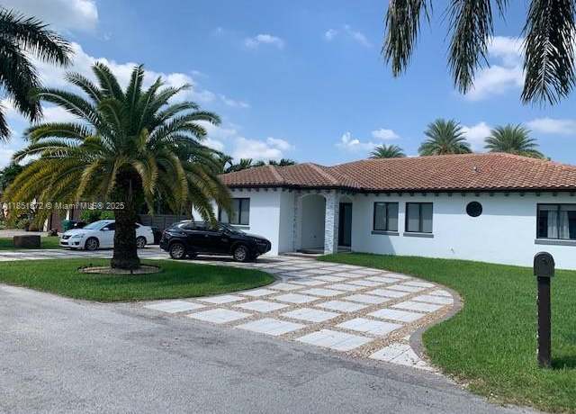 Property at 19260 Sw 134 Ave Rd, Miami, FL 33177, 4 beds, 3 baths