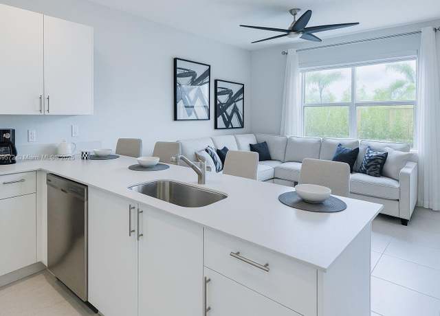 Property at 35714 SW 178th Ct, Homestead, FL 33034, 3 beds, 2.5 baths
