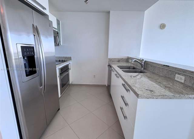 Property at 601 NE 36th St #1205, Miami, FL 33137, 1 bed, 1.5 baths